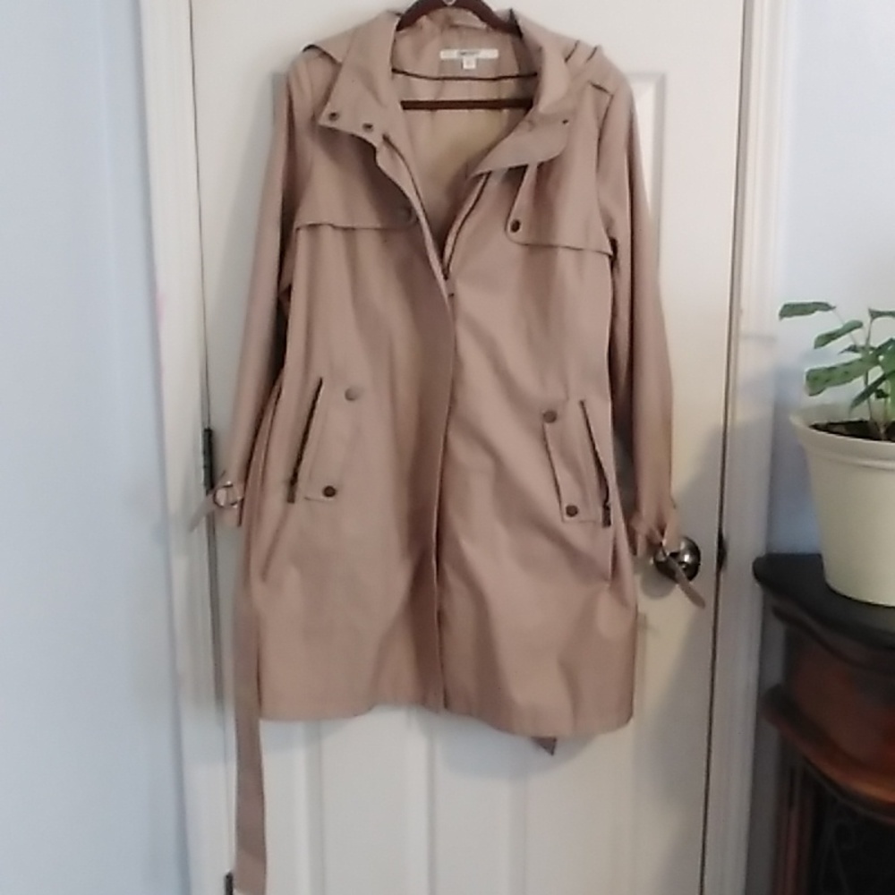 SALE DKNY XL Jacket With Hood Sand Color